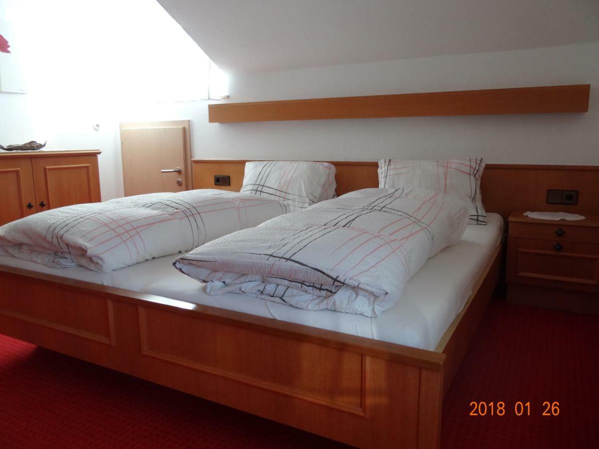 Gaestehaus Walch-Riml Imst Buitenkant foto